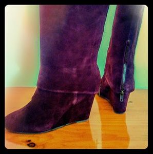 Steve Madden wine suede knee boots size 9 Mevin